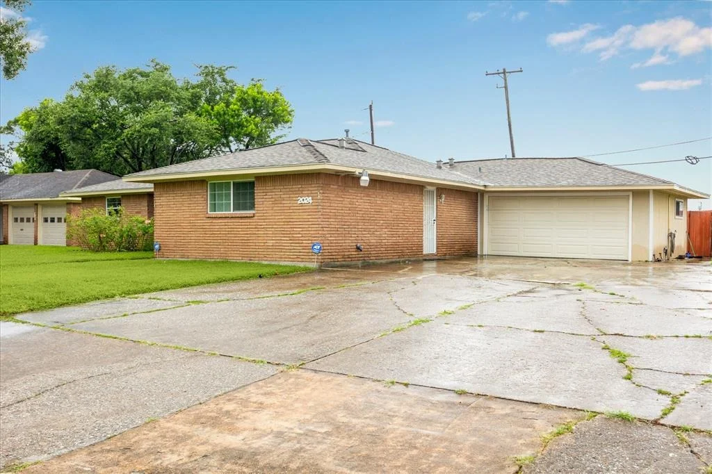 Photo of 2024 John Street