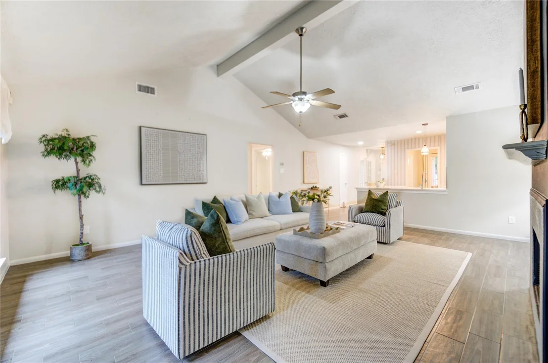 Photo of 2323 Foundary Drive