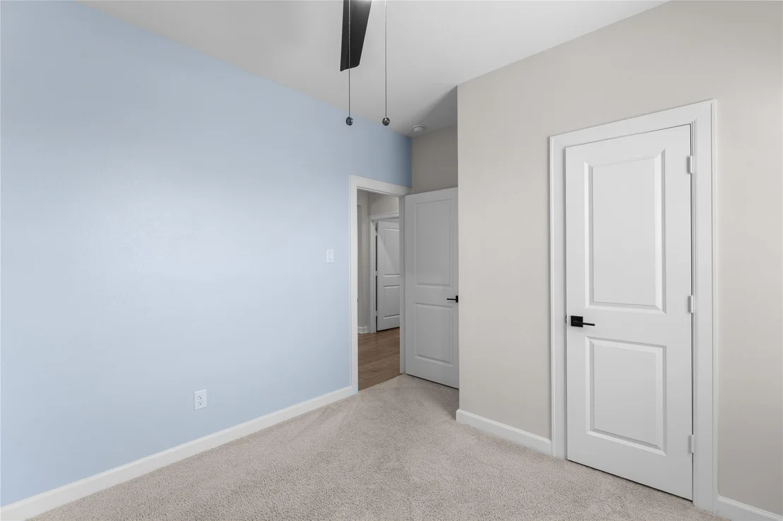 Photo of 6167 White Spruce Drive