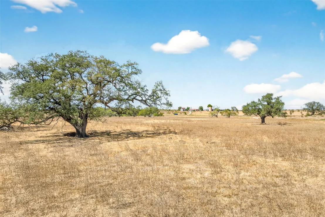 Photo of 6695 Hwy 97 W