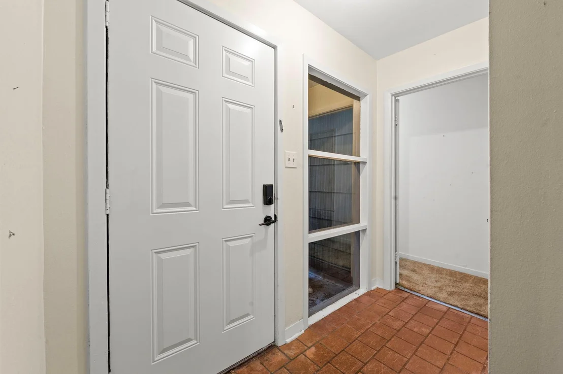 Photo of 7511 Dearborn Street