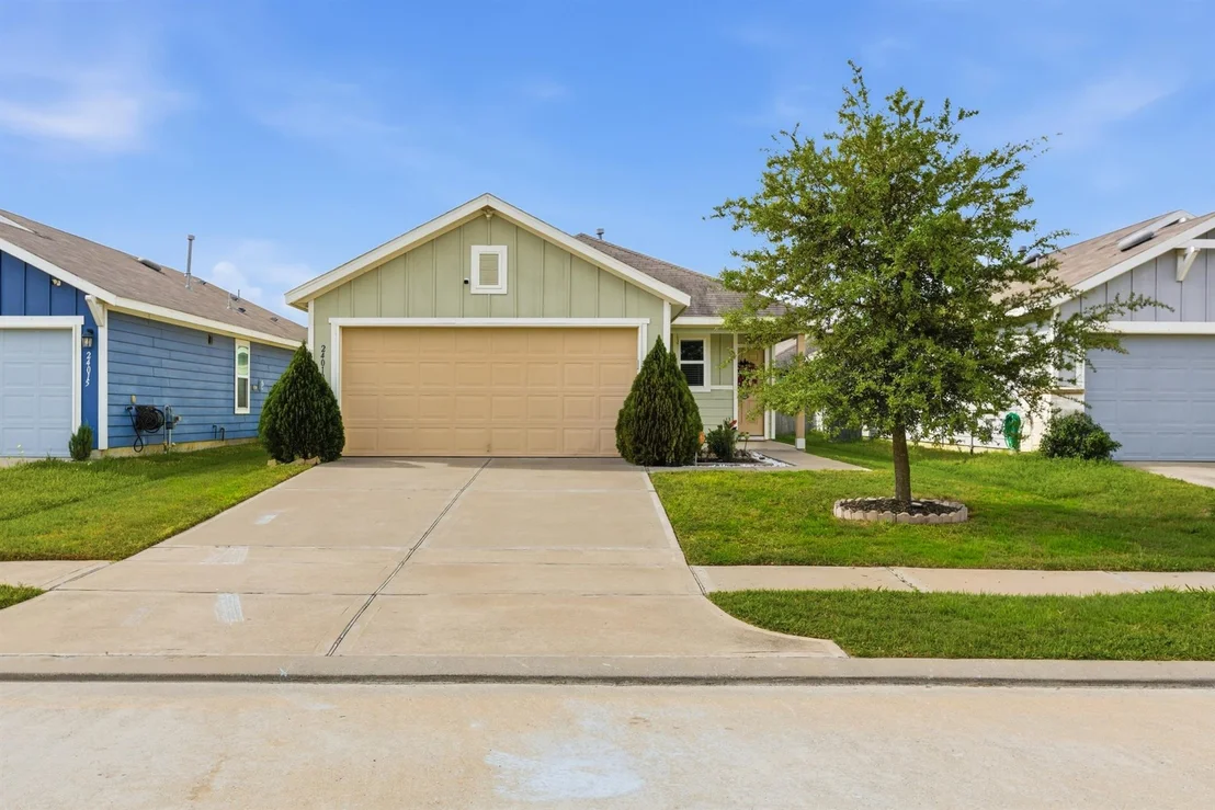 Photo of 24019 Swather Way