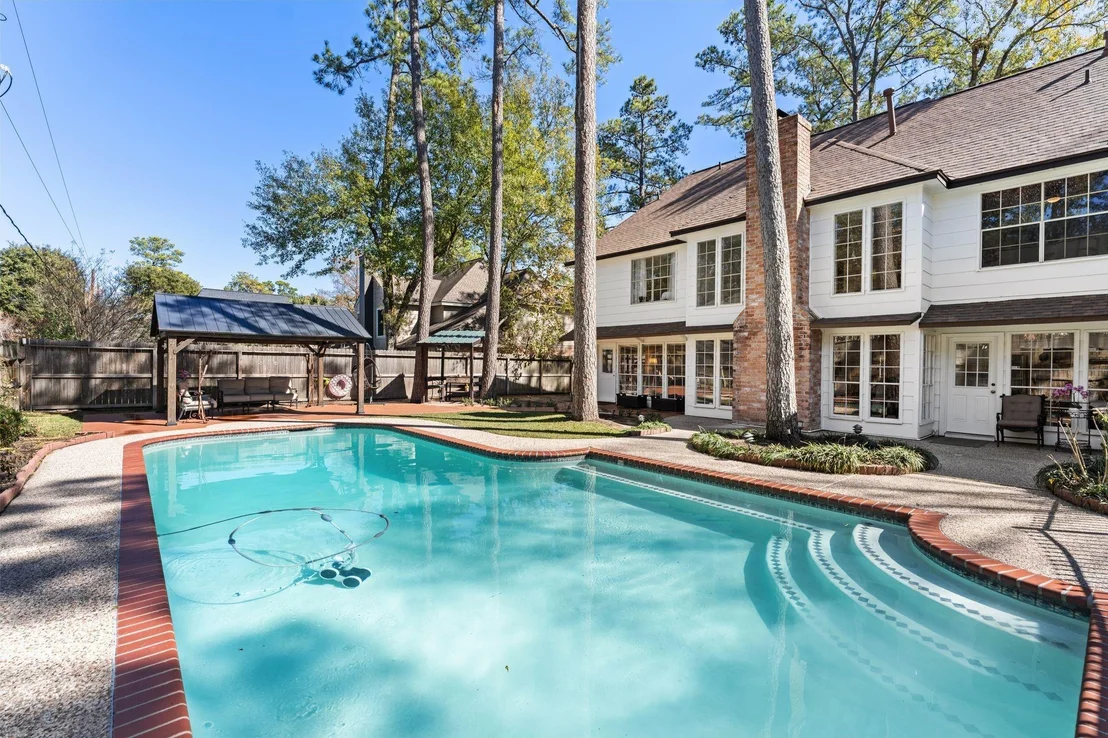 Photo of 16011 Stratton Park Drive