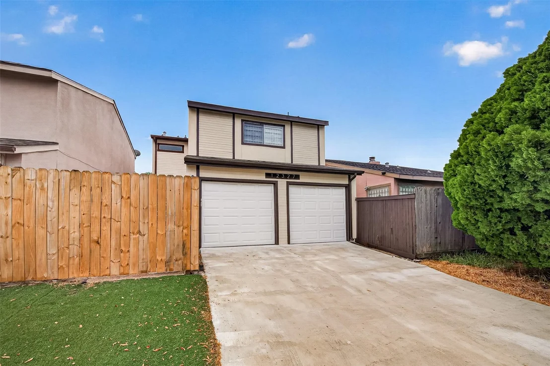 Photo of 12327 Crest Lake Drive