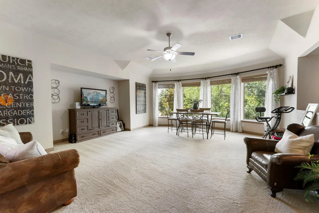 Photo of 14 Dewlight Place