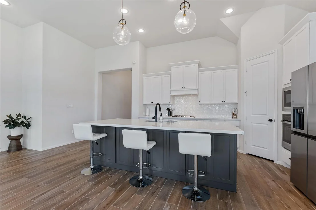 Photo of 10606 Beacon Harbor Way