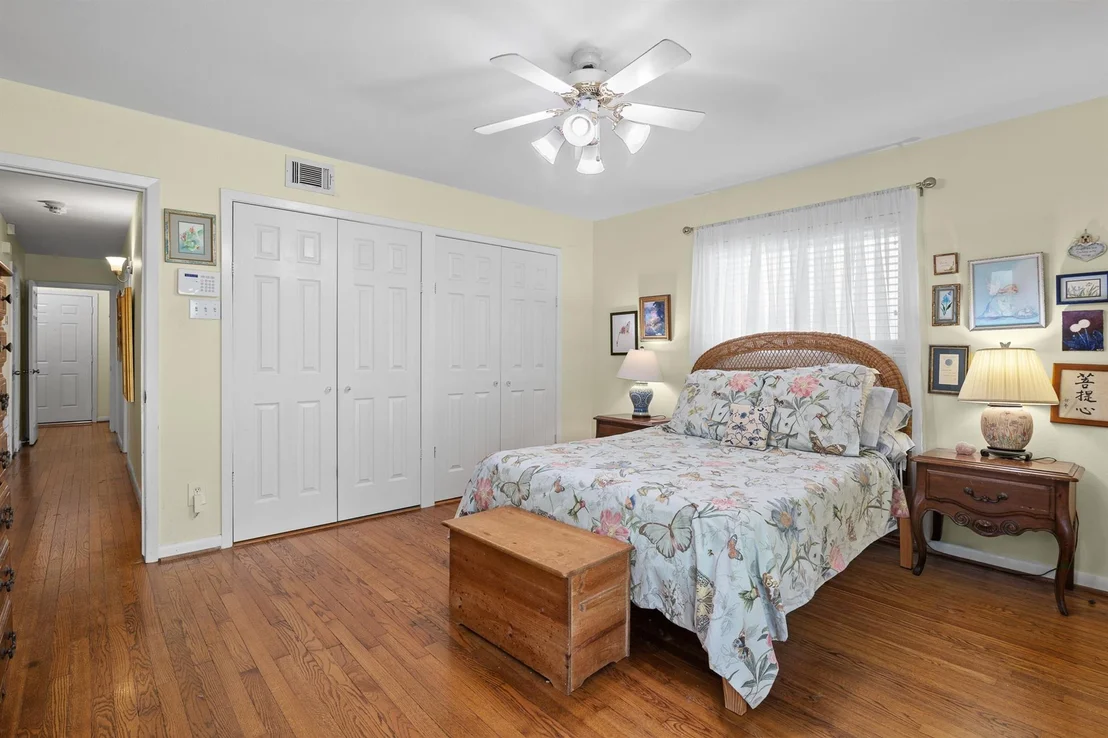 Photo of 1427 Adkins Road