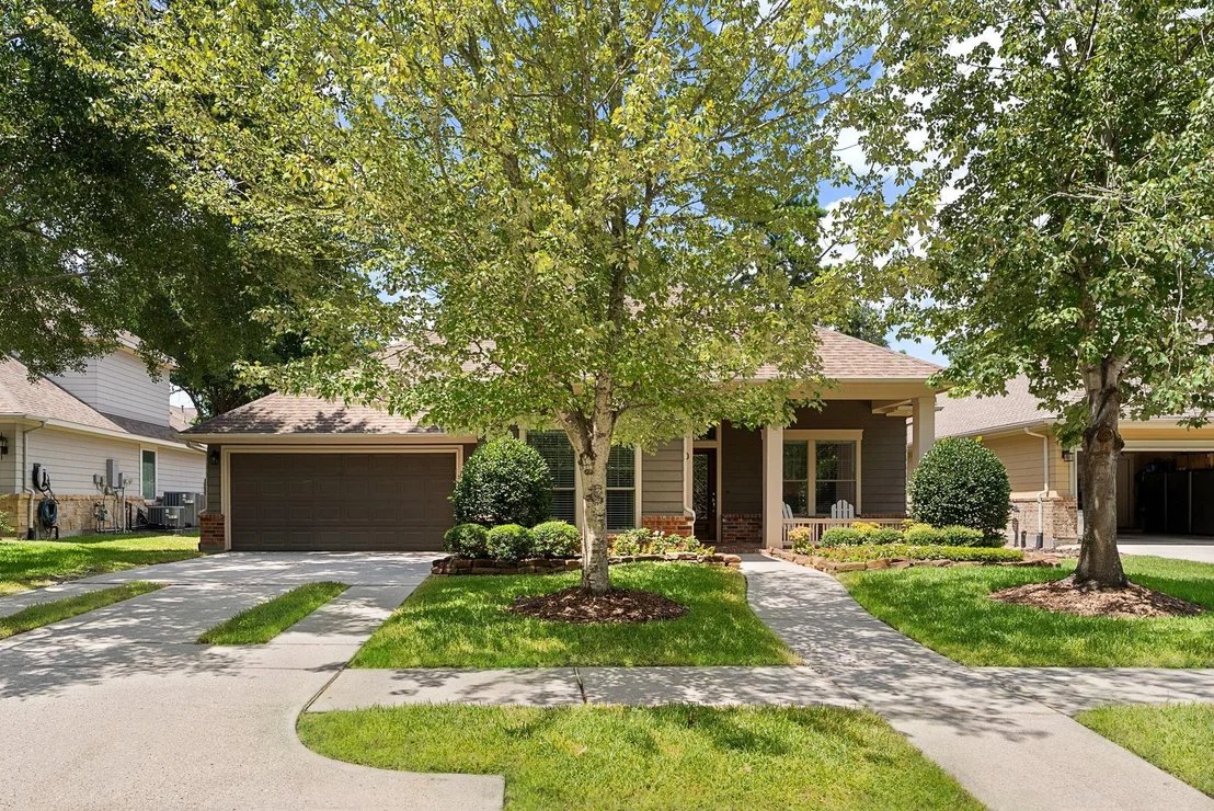 Photo of 10 Silver Lute Place