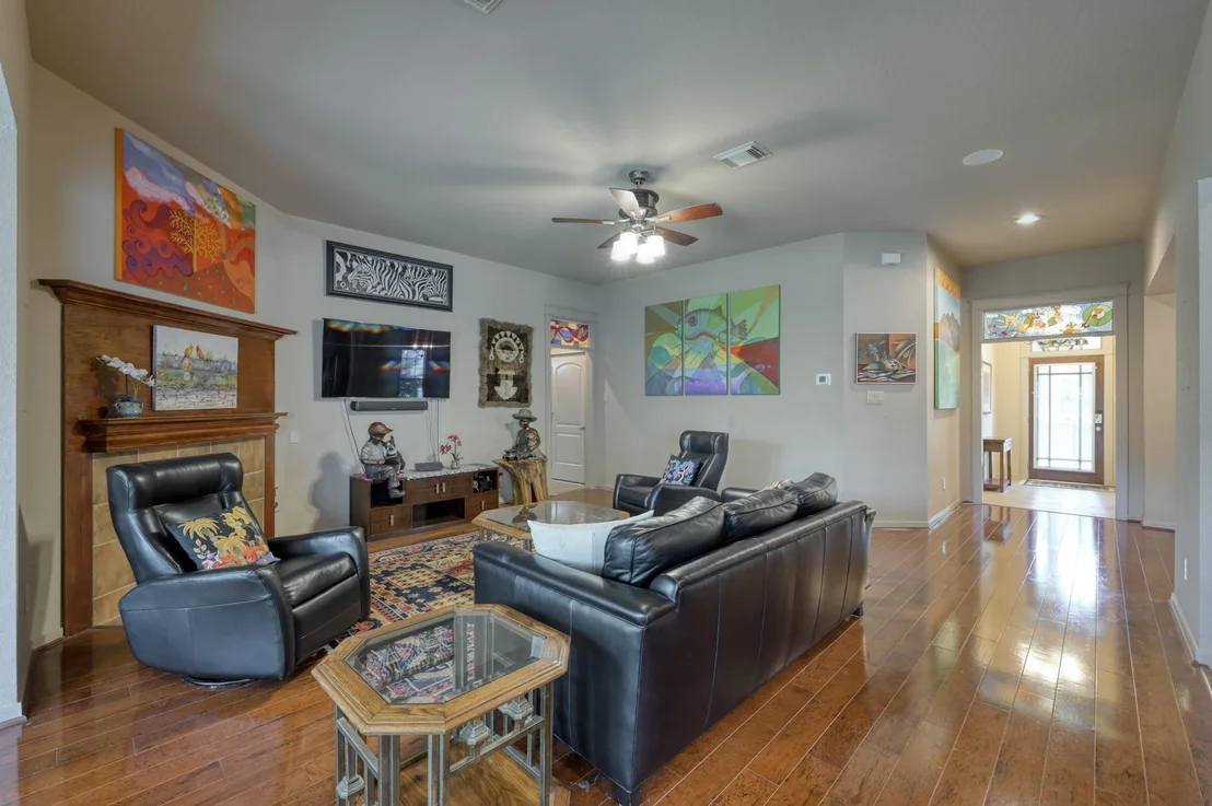 Photo of 74 Tapestry Park Circle