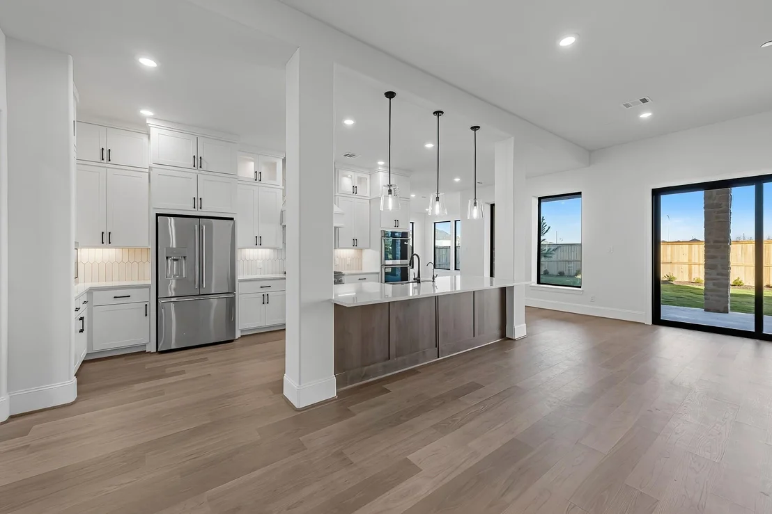 Photo of 35202 Lakeside Park Drive
