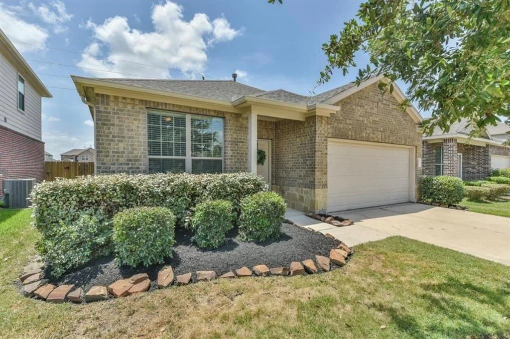 Photo of 19227 Midnight Glen Drive