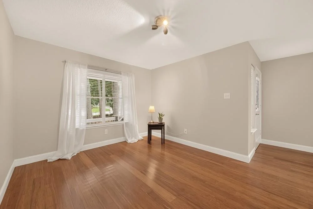 Photo of 51 E Autumn Branch Circle