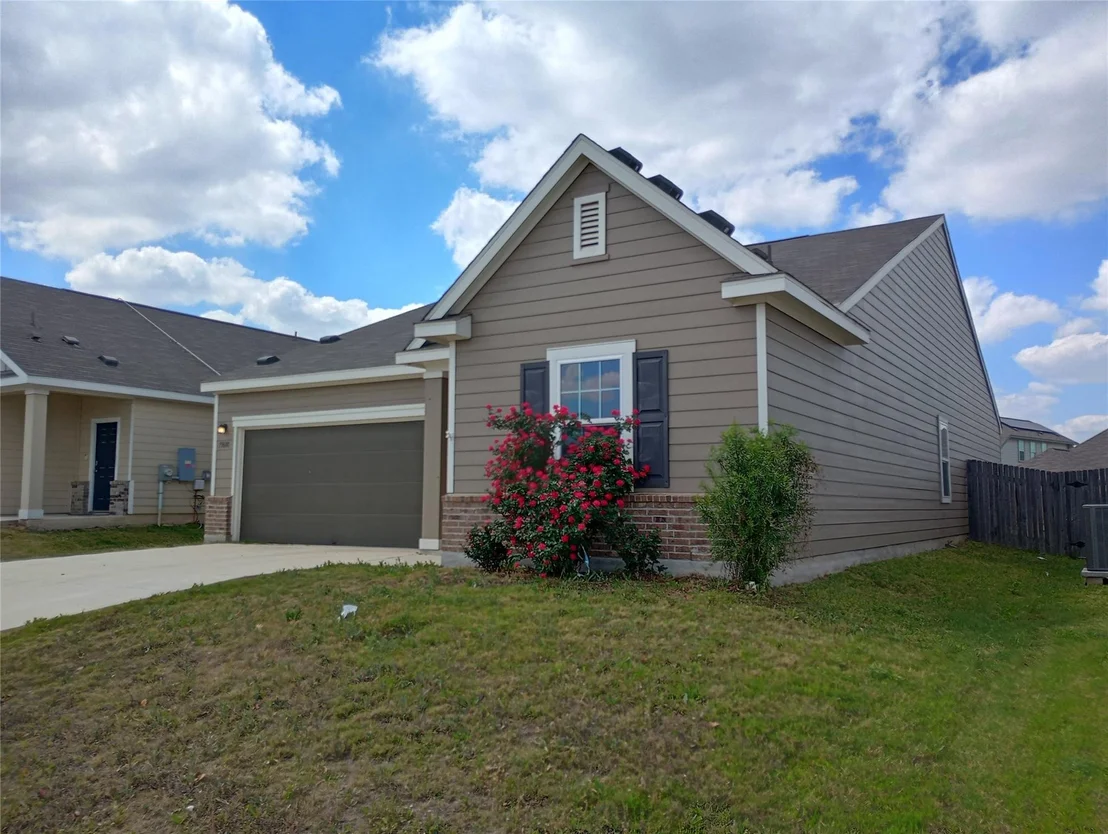 Photo of 19600 Caymus Drive