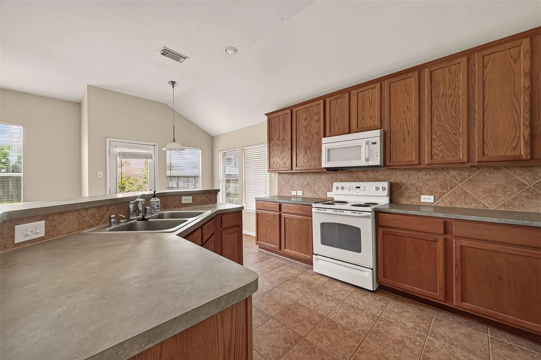 Photo of 1618 Eberhart Star Court