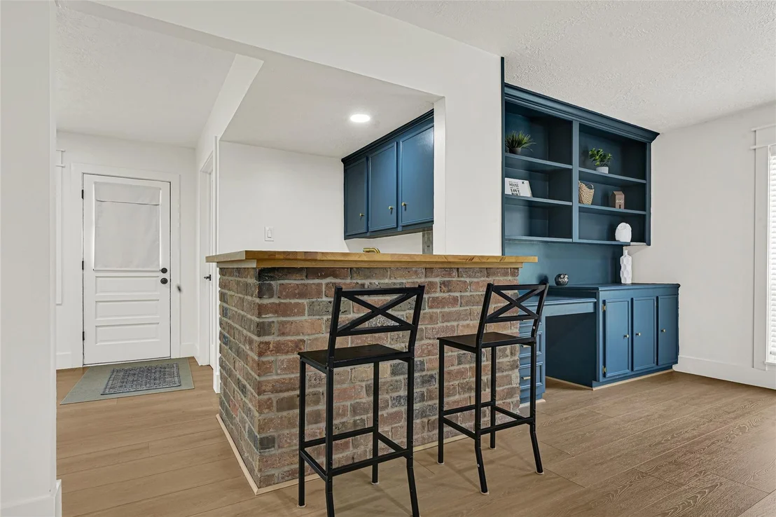 Photo of 723 Loire Lane