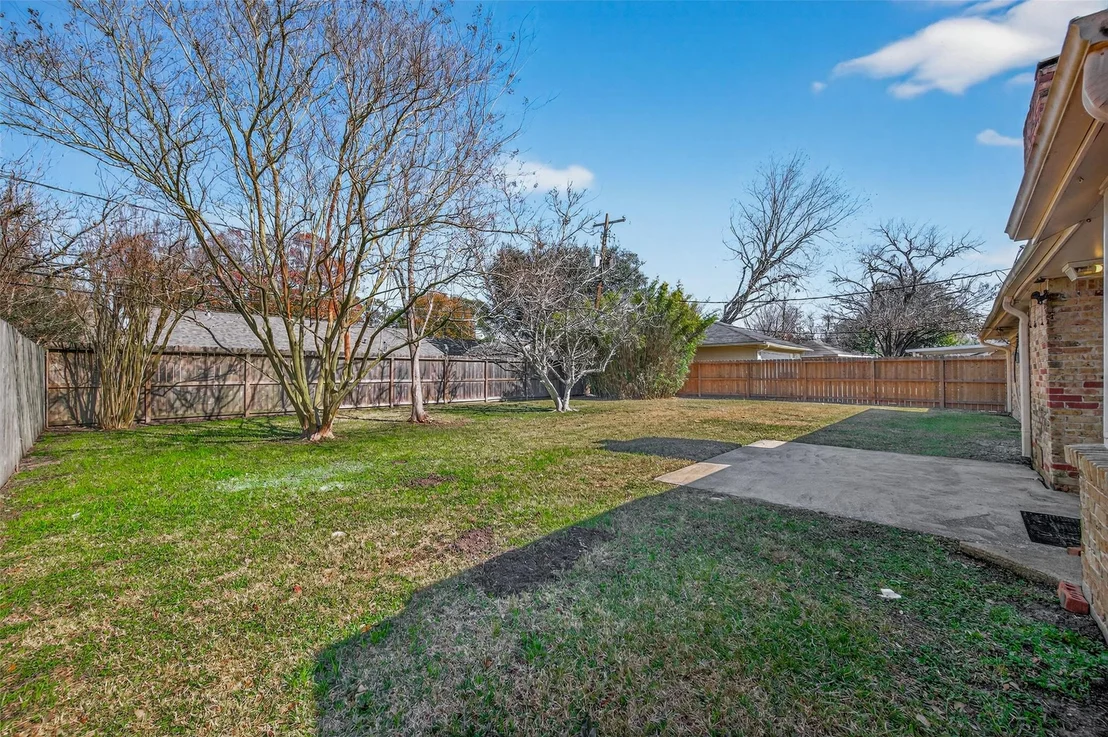 Photo of 6030 Benning Drive
