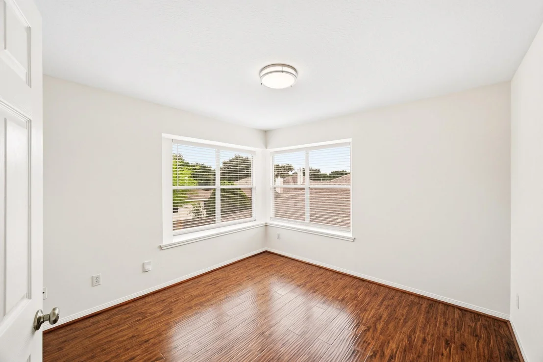 Photo of 6026 Dunsley Drive