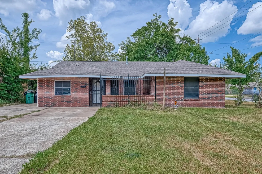 Photo of 5431 Willow Glen Drive