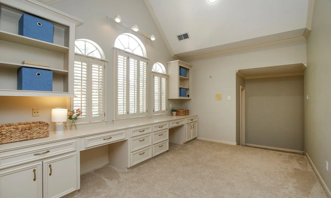 Photo of 15923 Harwick Drive