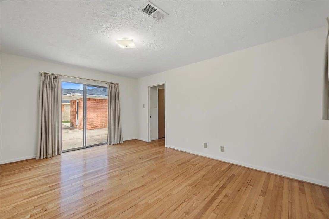 Photo of 2016 San Jacinto Drive