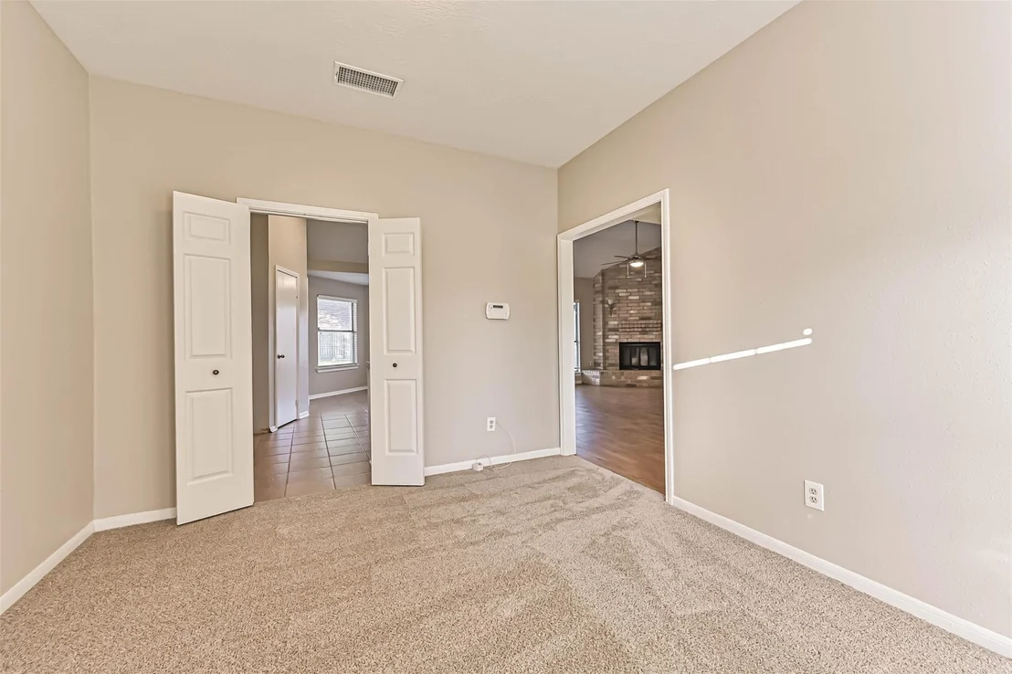 Photo of 1504 Windsor Drive