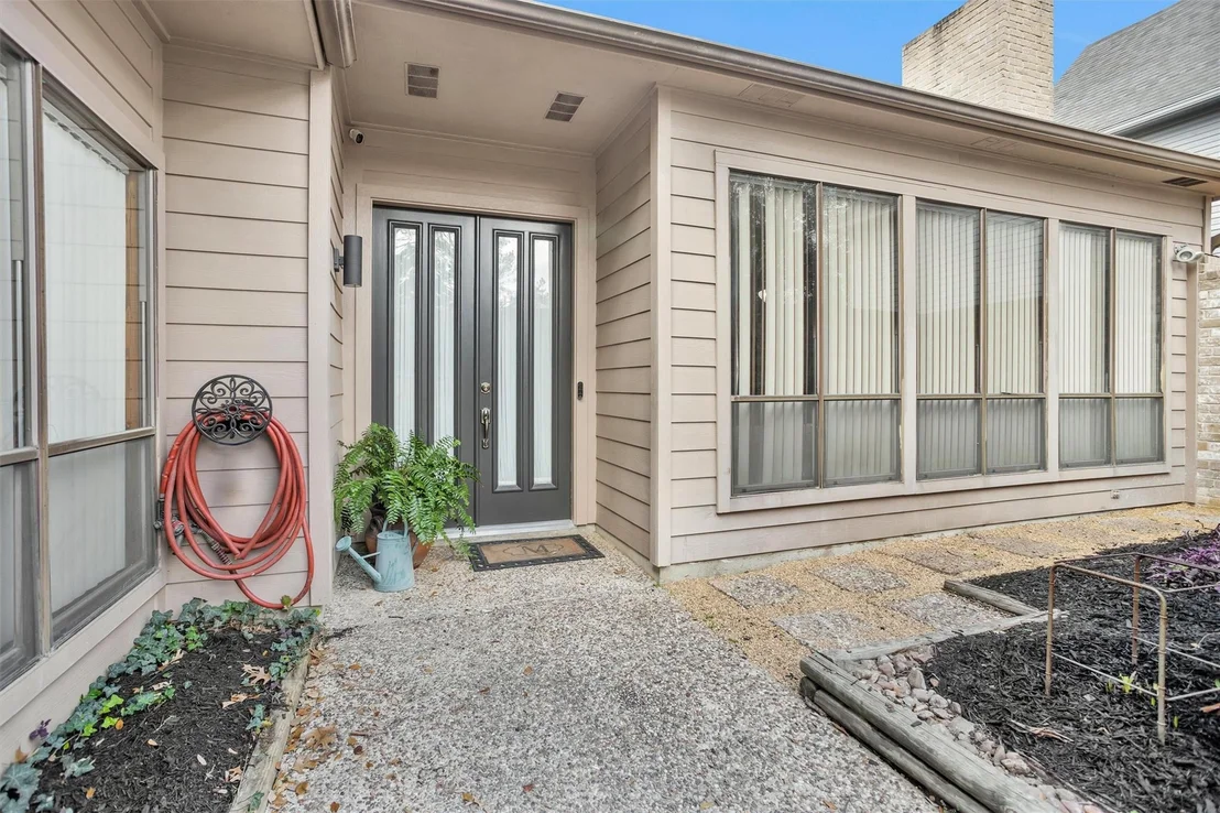 Photo of 2230 Foreland Drive