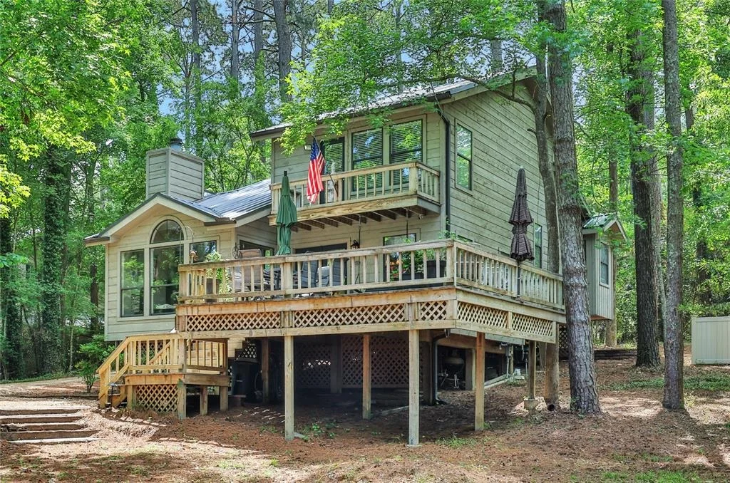 Photo of 1103 Lakeview Estates Drive