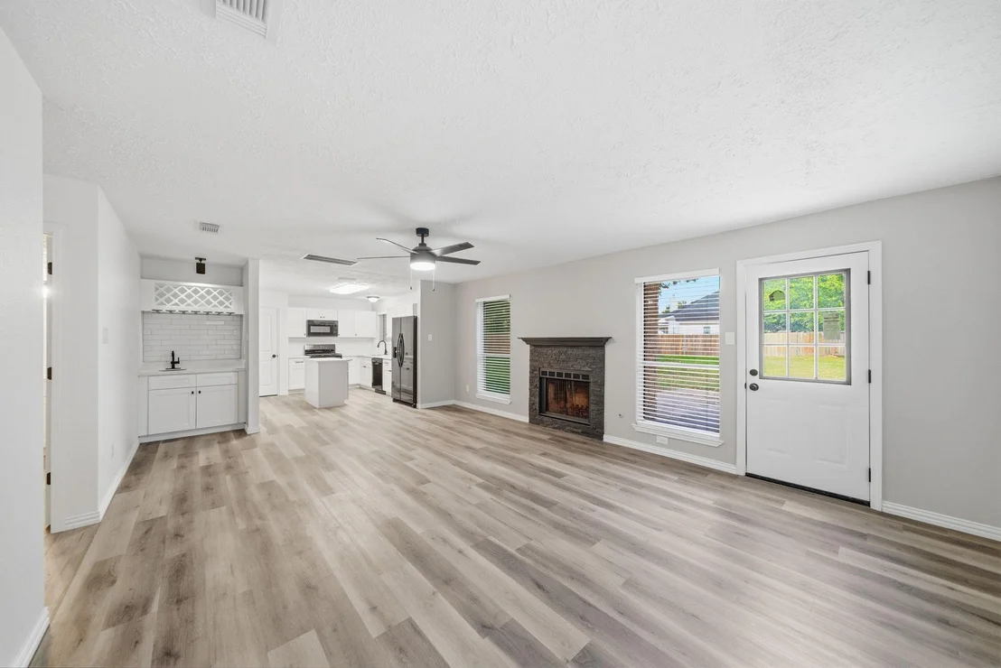 Photo of 7410 Wood Bluff Boulevard