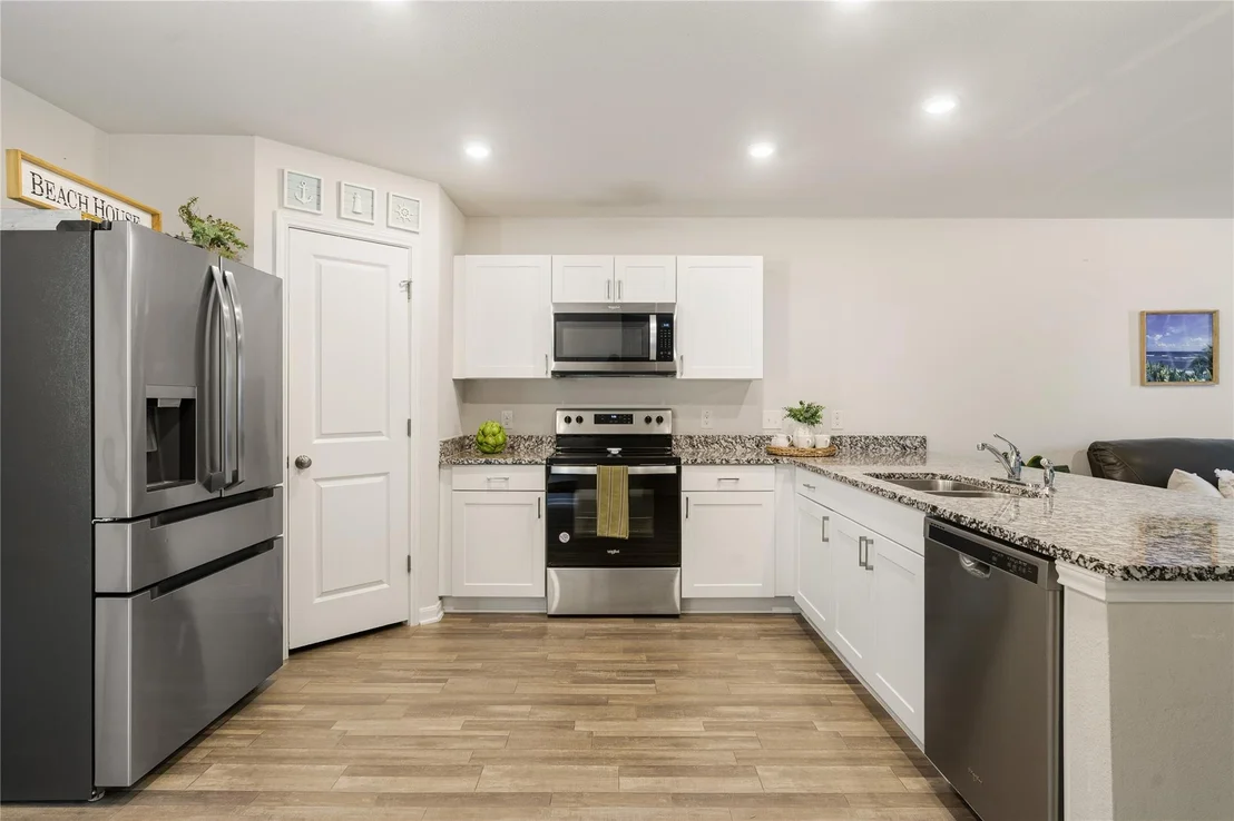 Photo of 10130 Cerritos Drive