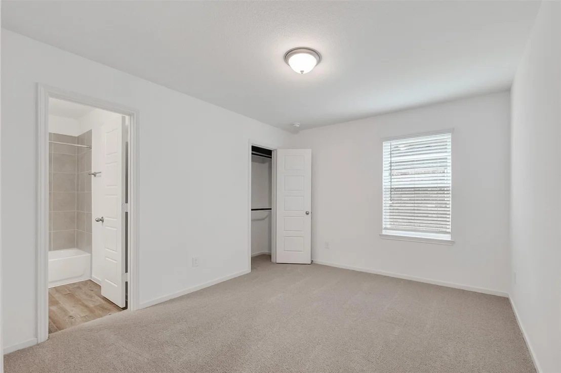 Photo of 3314 Rolling River Drive