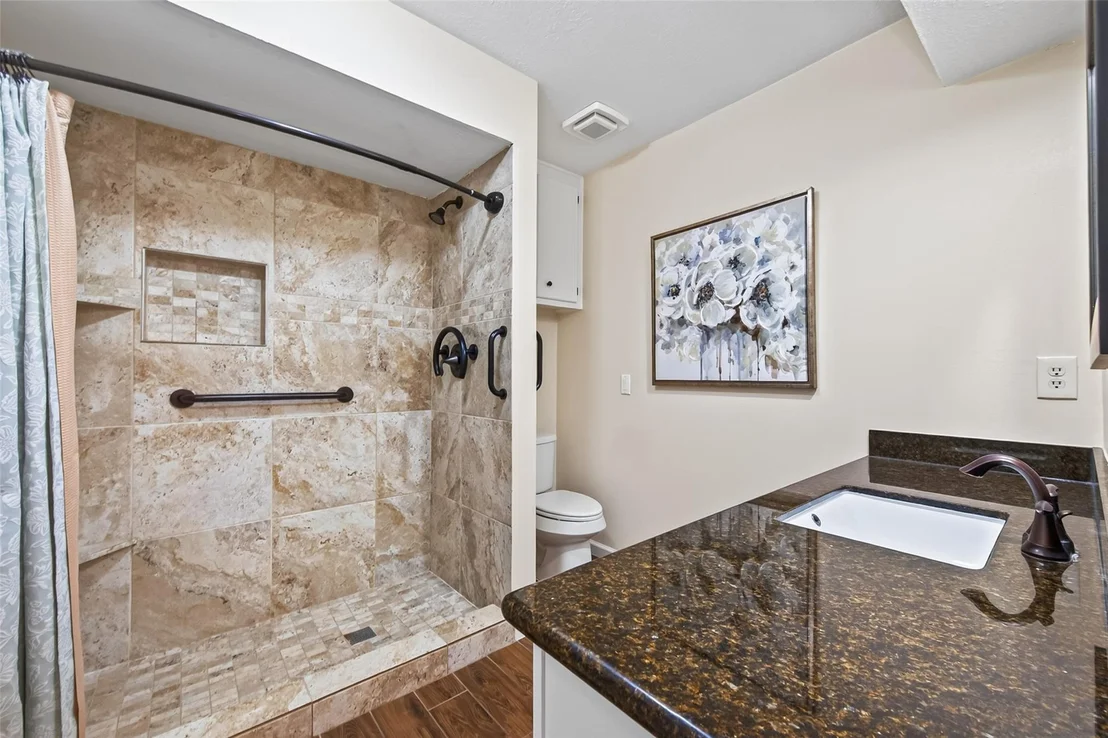 Photo of 5038 Pine Cliff Drive