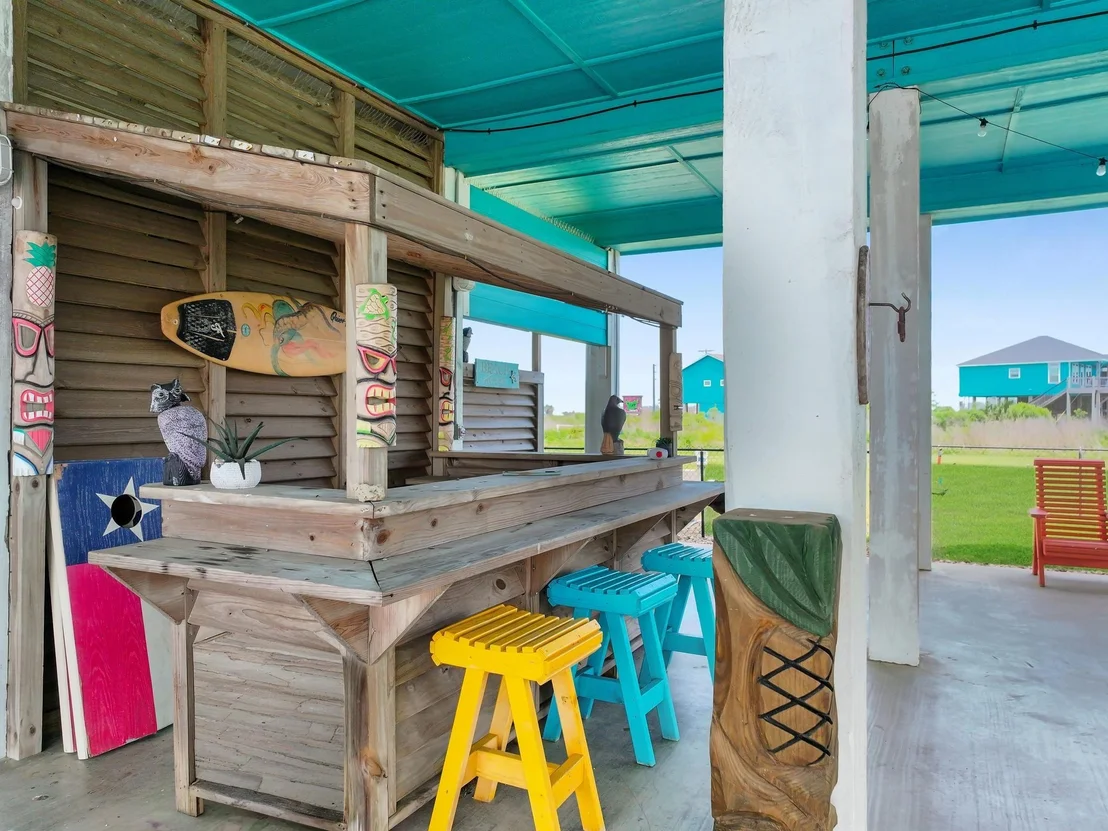 Photo of 962 Surfside Drive
