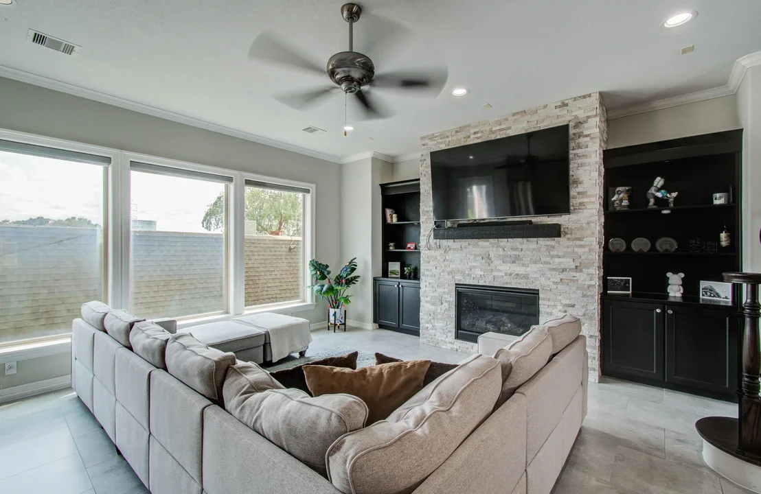 Photo of 11123 Olympia Drive