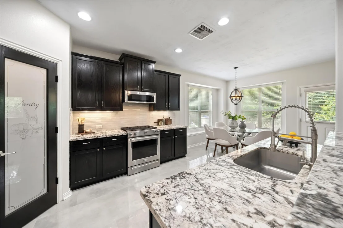 Photo of 81 Palos Verde