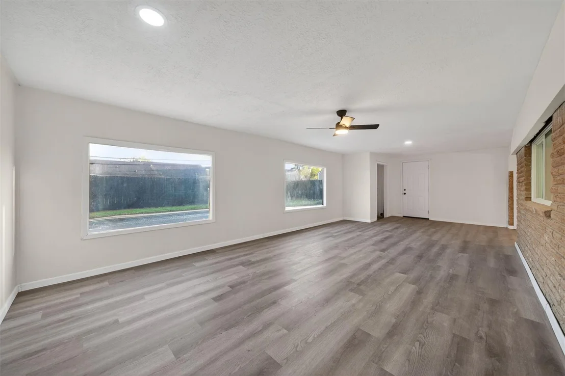 Photo of 4119 Ebbtide Drive