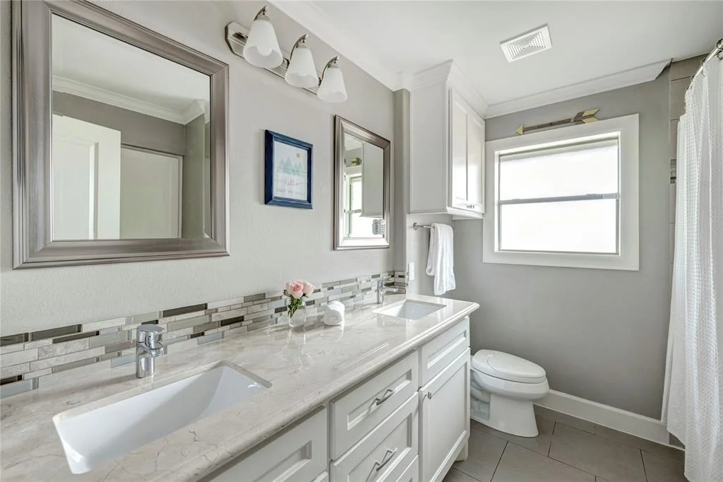 Photo of 5631 Benning Drive