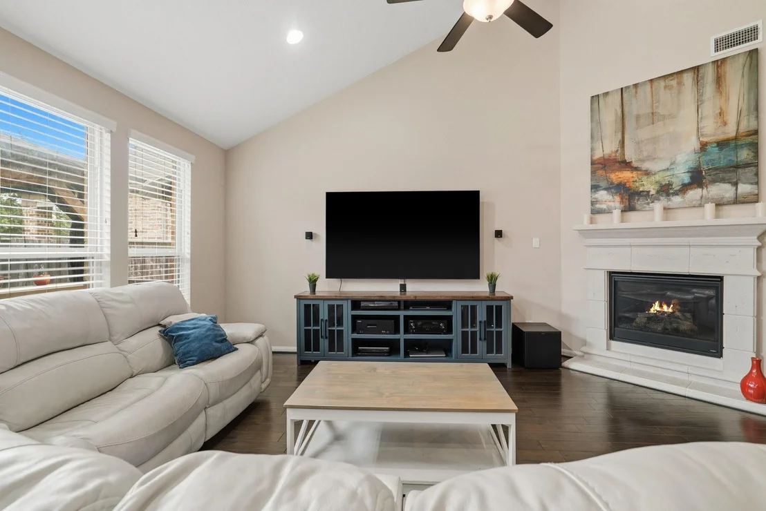 Photo of 6322 Wolf Run Drive