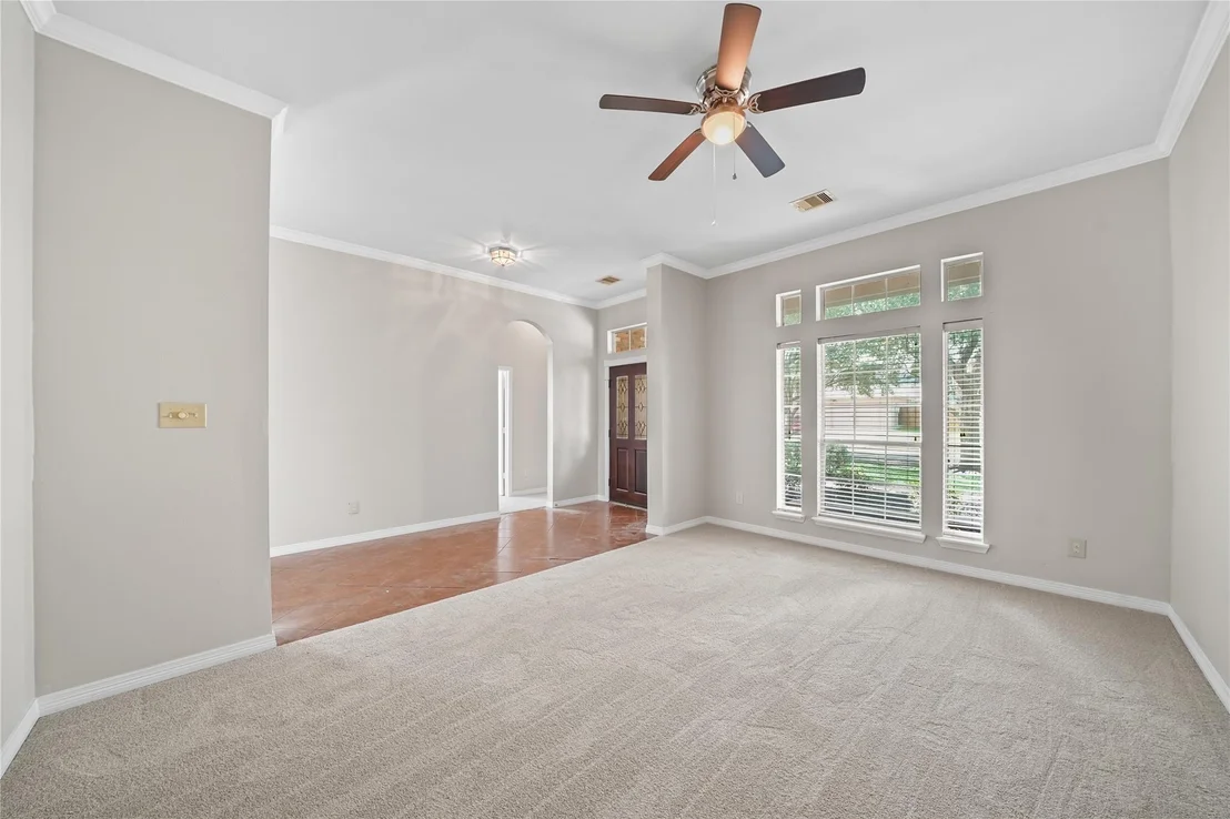 Photo of 626 Silver Creek Circle