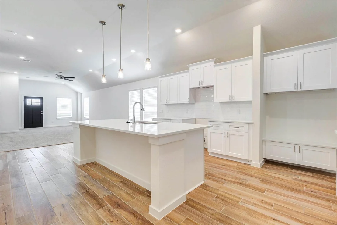 Photo of 6463 Escondido Drive