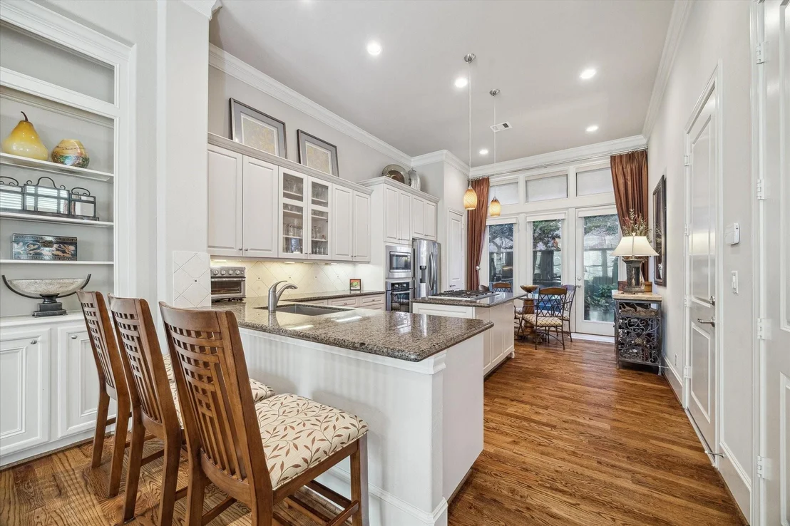 Photo of 7835 Bobbitt Lane