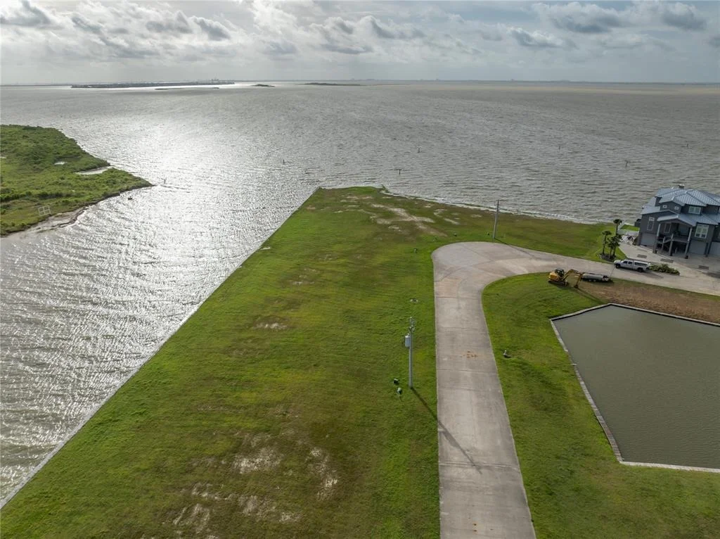 Photo of 53 Water Key