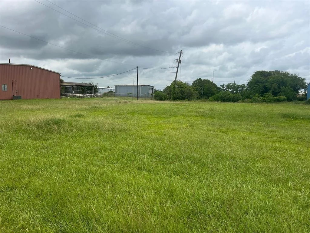 Photo of 0 E 7th