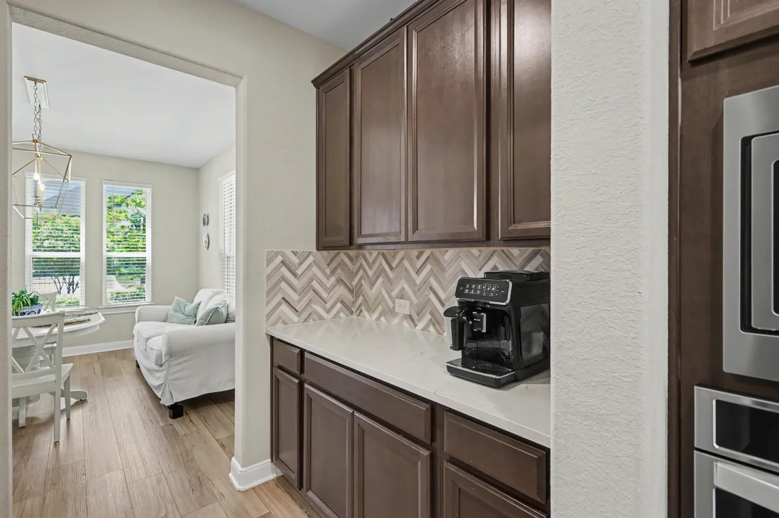 Photo of 17607 Harper's Way