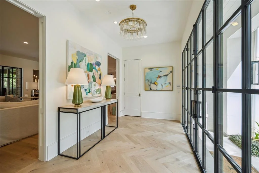 Photo of 415 Coachman Lane