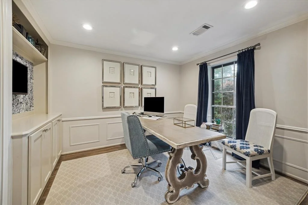 Photo of 10051 Olympia Drive