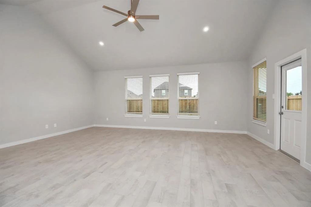 Photo of 15815 Walnut Leaf Lane