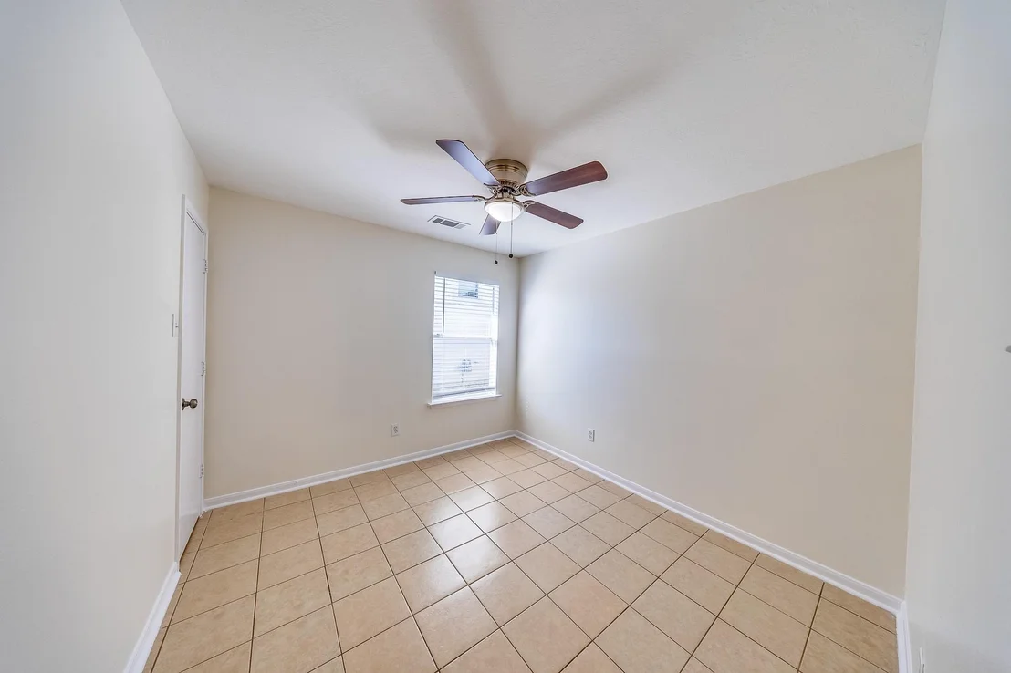 Photo of 5611 Tidewater Drive