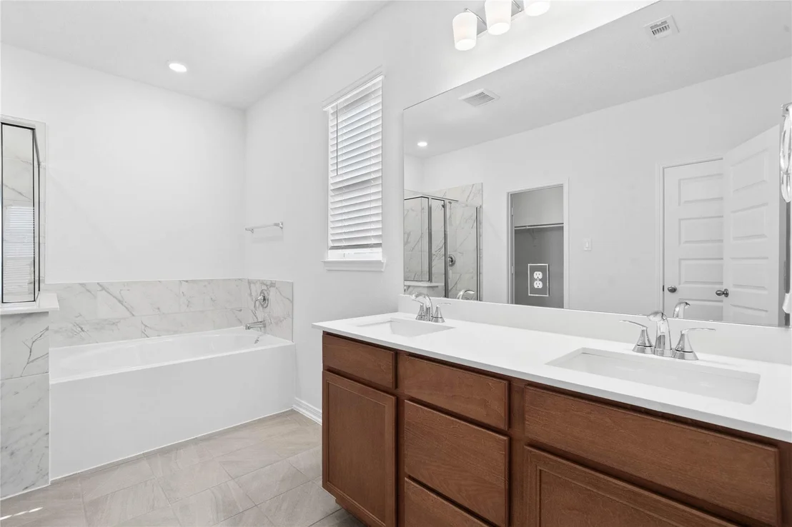Photo of 18215 Spruce Cottage Drive