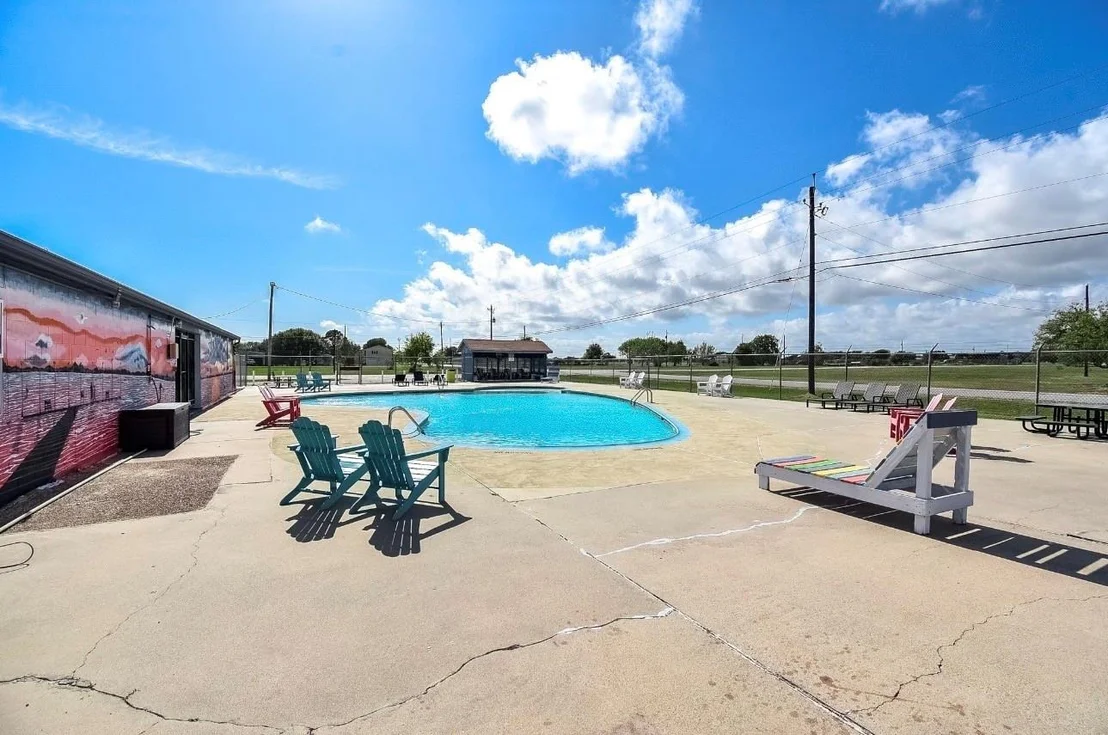 Photo of 1535 Bayview Drive