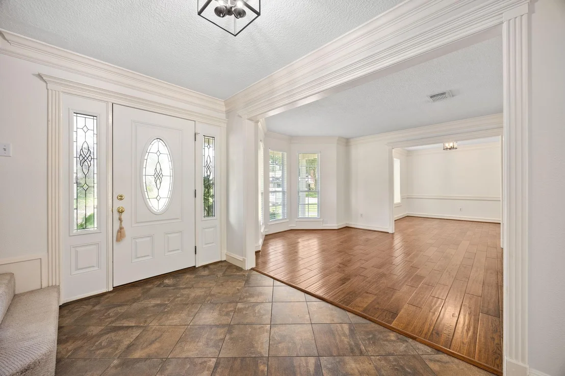 Photo of 12106 Oakcroft Drive